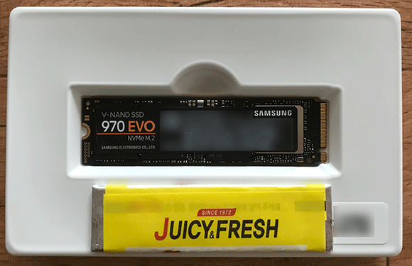 삼성전자 970 EVO 500GB M.2 NVMe MZ-V7E500BW 실제크기