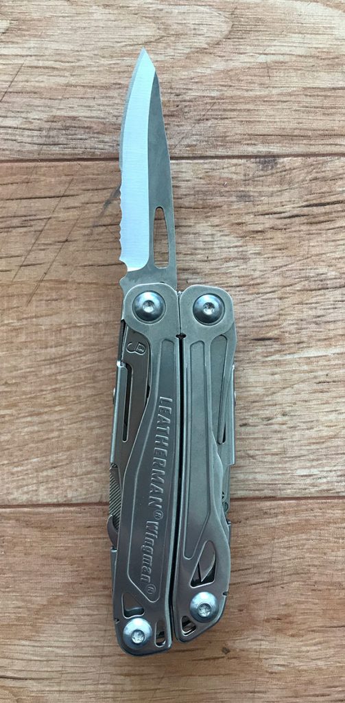 레더맨 멀티툴 윙맨(LEATHERMAN MULTITOOL WINGMAN) 칼